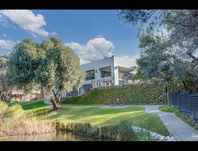 2 BEDROOM APARTMENT FOR SALE IN BEVERLEY